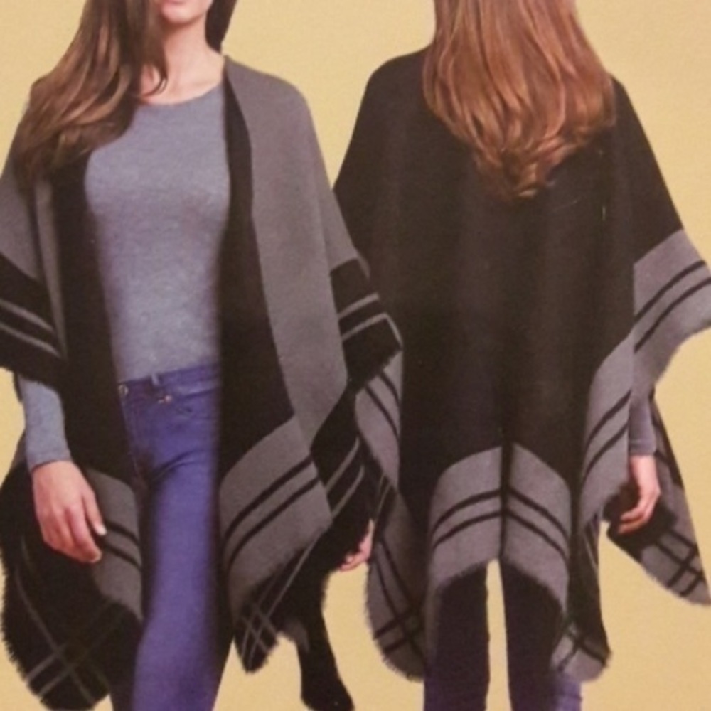 Woolrich reversible blanket wrap poncho one size gray black soft acrylic